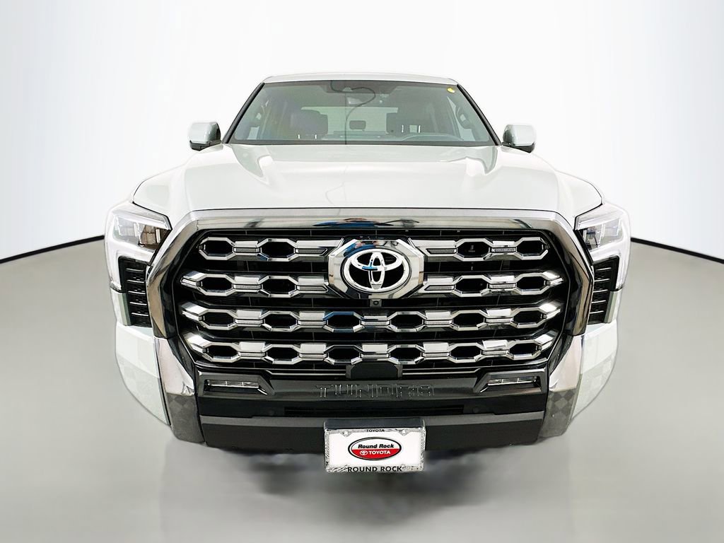 Used 2025 Toyota Tundra Platinum AWD/4WD image 2