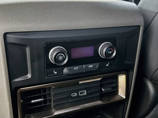 Used 2025 GMC Hummer EV 2X AWD/4WD image 25