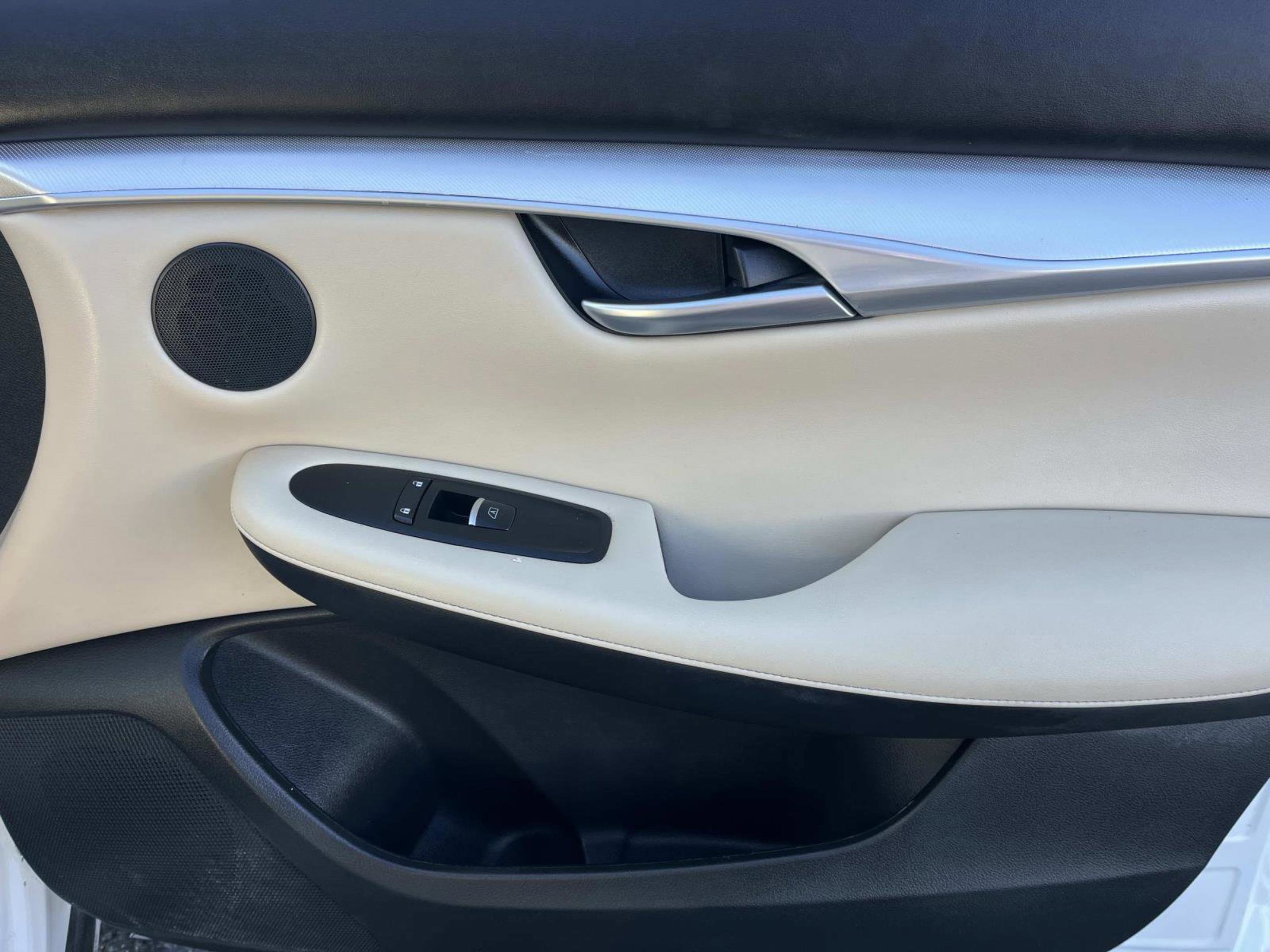 Used 2021 INFINITI QX50 Essential w/ Cargo Package image 26