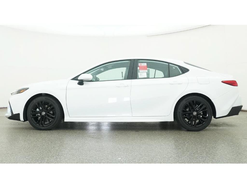 New 2026 Toyota Camry SE FWD image 19