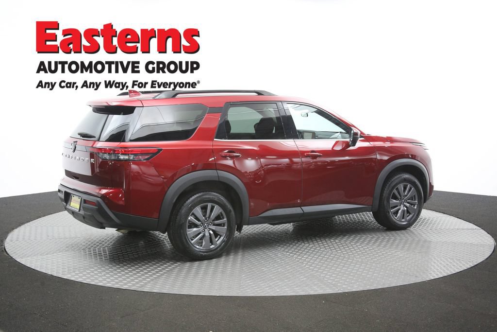 Used 2025 Nissan Pathfinder SV FWD image 42
