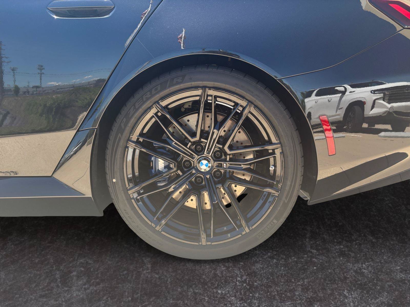 New 2027 BMW M5 Touring AWD/4WD image 29