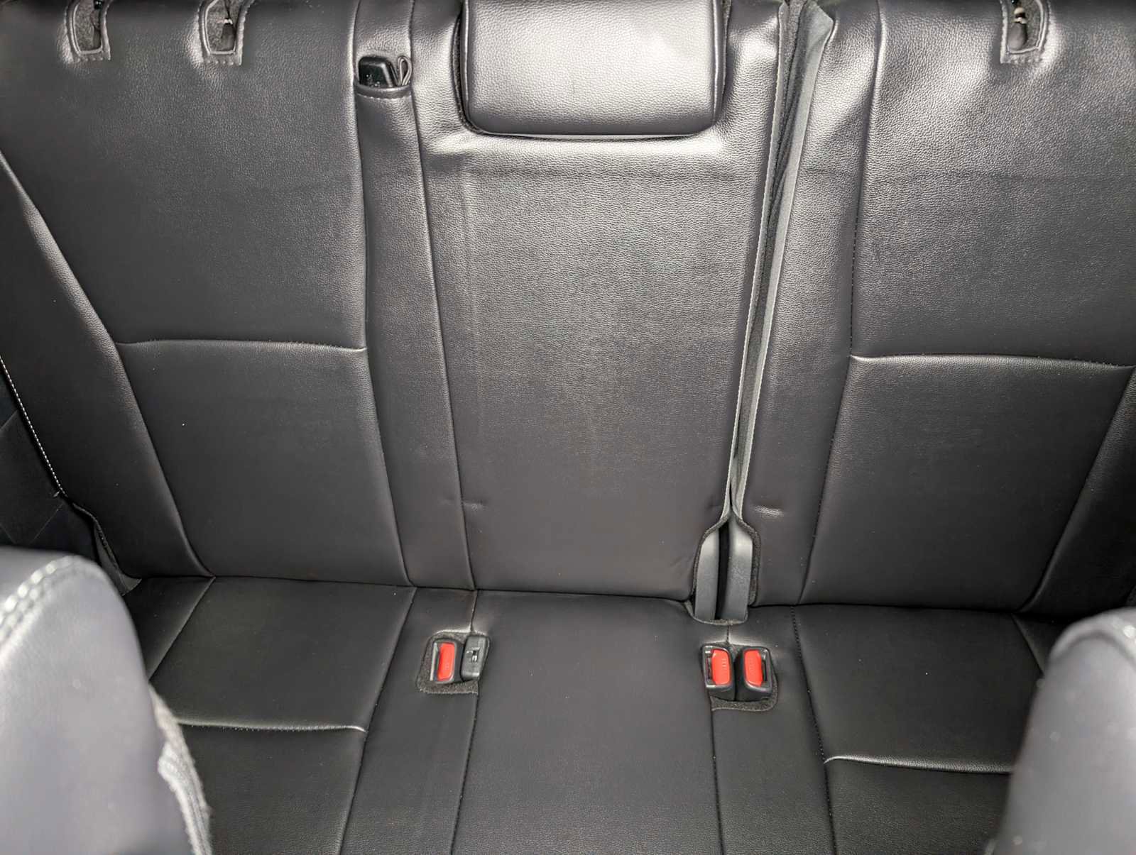 Used 2024 Toyota Highlander Platinum image 26