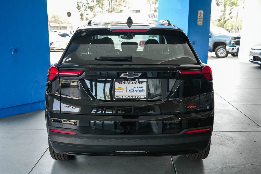 New 2027 Chevrolet Bolt RS w/ Technology Package FWD image 5