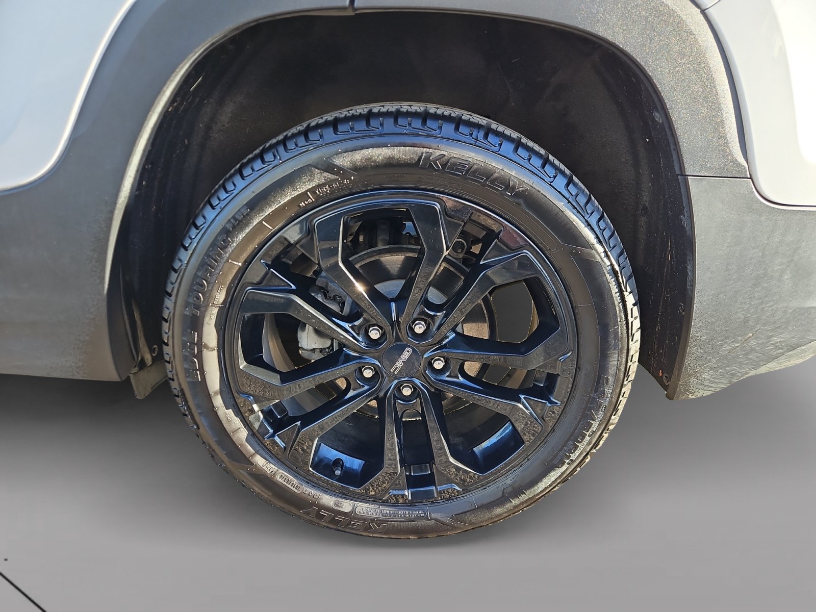 Used 2021 GMC Terrain SLE w/ Driver Convenience Package FWD image 15