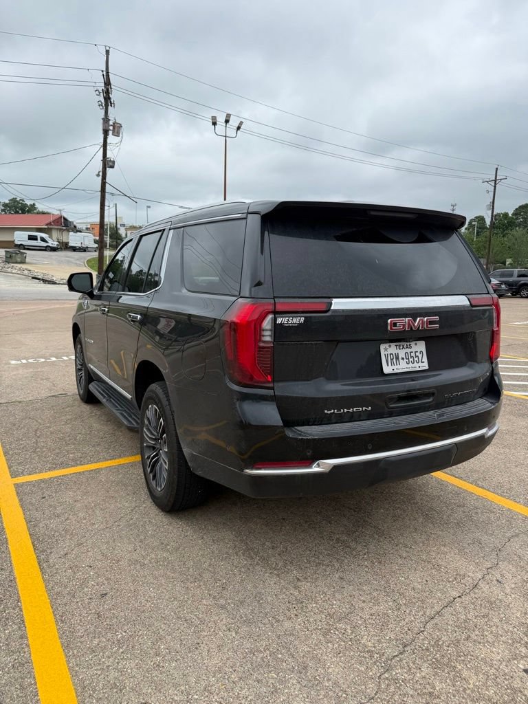 Used 2025 GMC Yukon Elevation RWD image 9