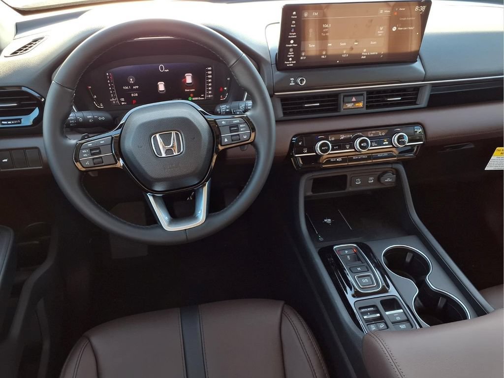 New 2026 Honda Pilot Touring image 13