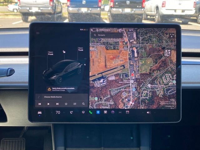 Used 2021 Tesla Model 3 Standard Range Plus image 33