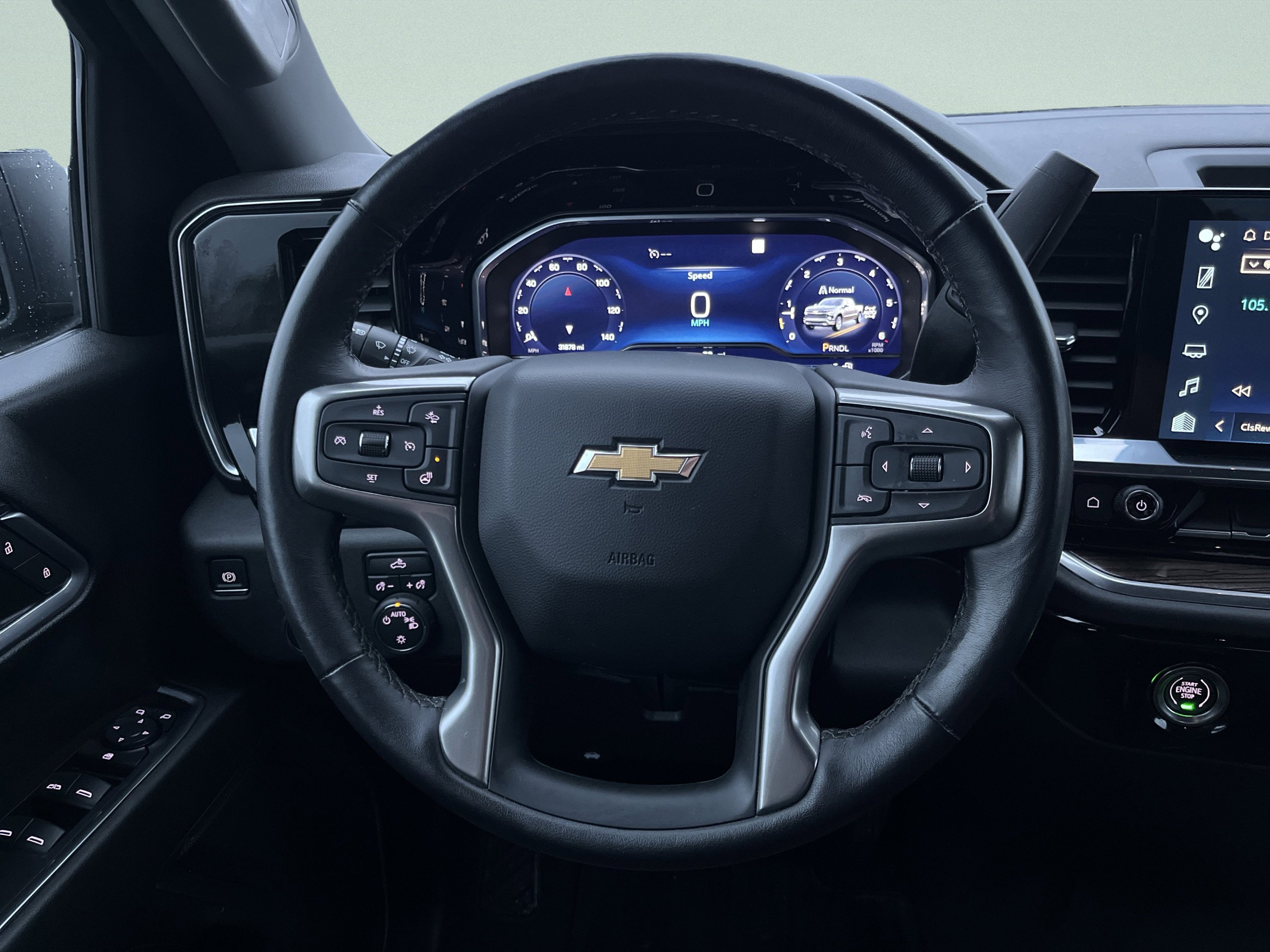 Used 2022 Chevrolet Silverado 1500 LT image 26