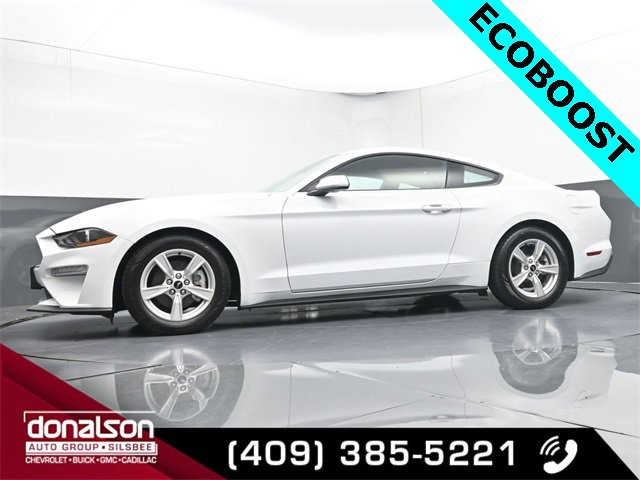 Used 2021 Ford Mustang EcoBoost image 11