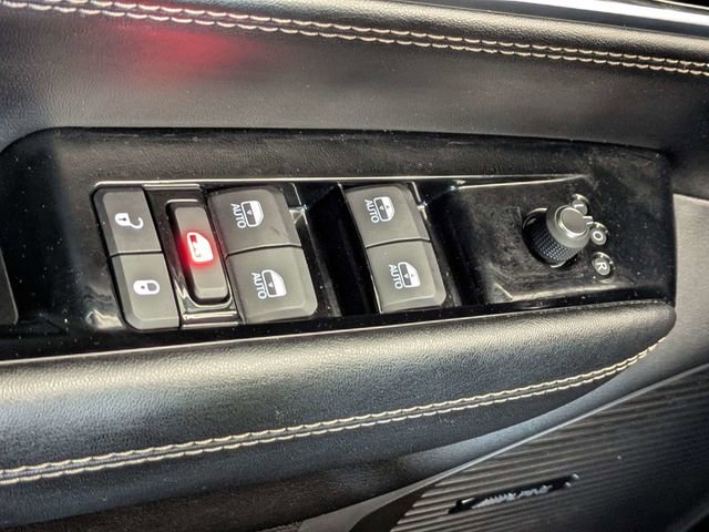 Used 2023 Jeep Wagoneer Series II image 26