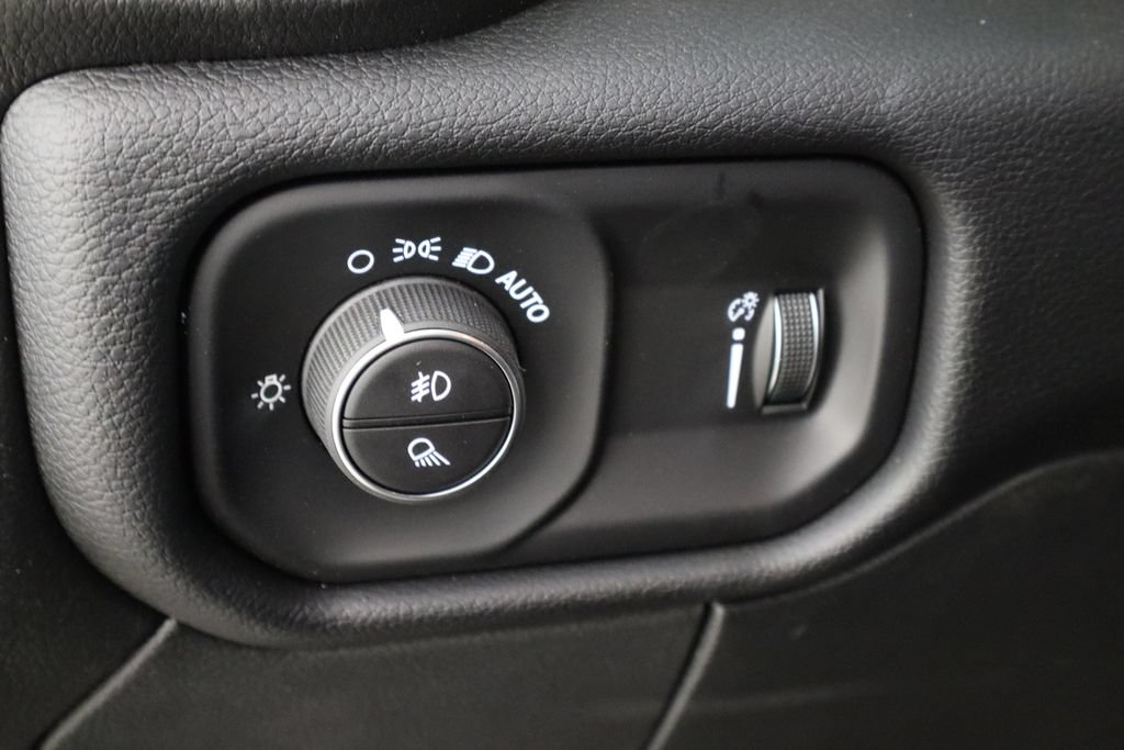 New 2026 RAM 2500 Big Horn AWD/4WD image 22