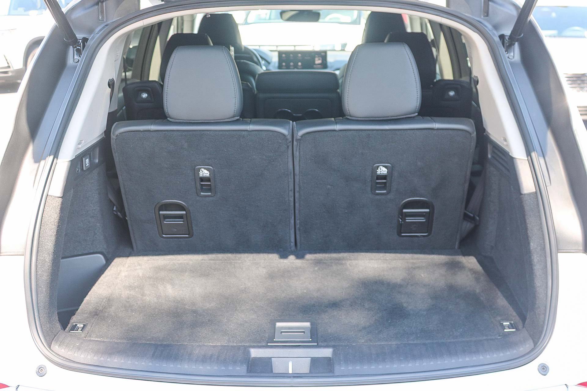 Used 2023 Acura MDX SH-AWD image 26