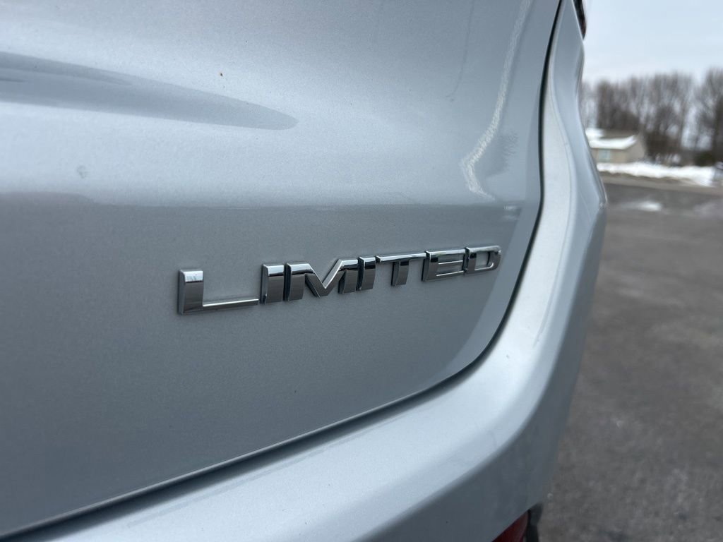 Used 2024 Jeep Compass Limited w/ Elite Group image 43