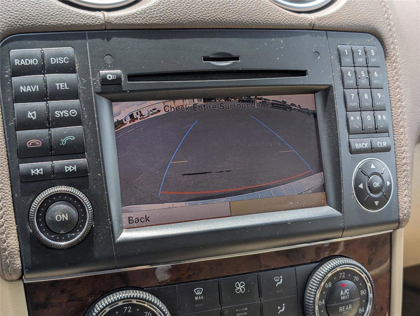 Used 2012 Mercedes-Benz GL 320 BlueTEC 4MATIC image 15