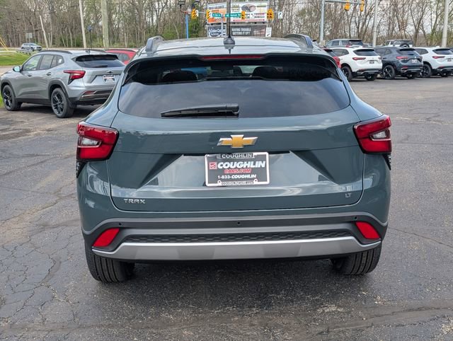 New 2026 Chevrolet Trax LT w/ Driver Confidence Package image 6