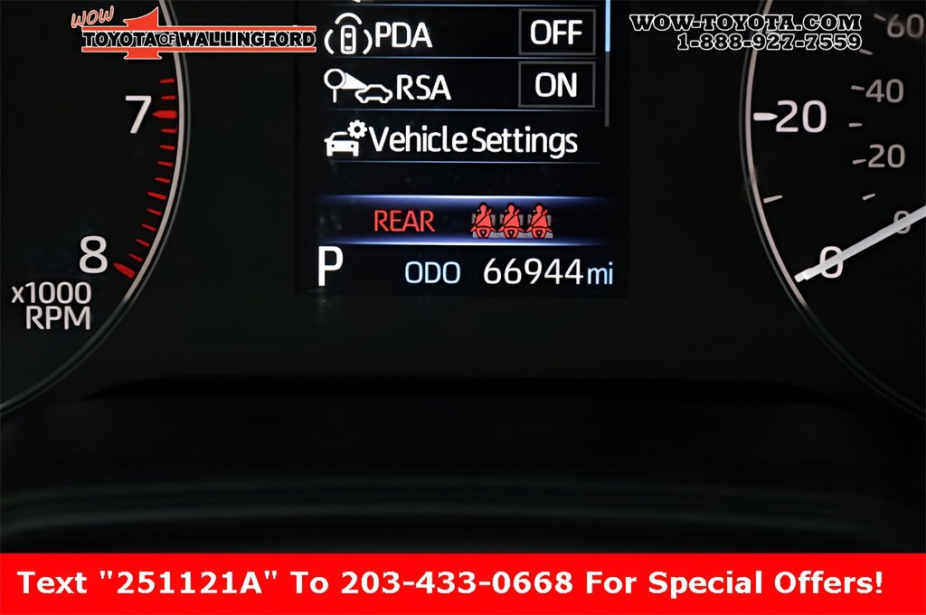 Certified 2025 Toyota Corolla LE image 34