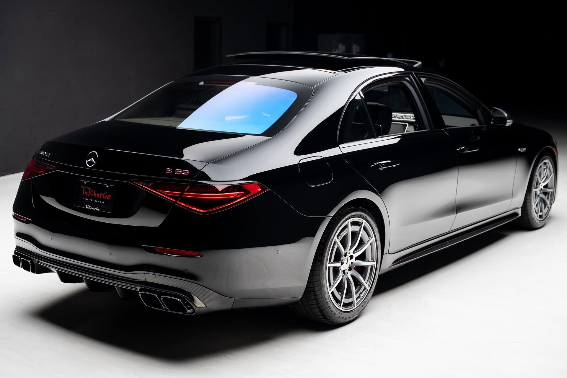 Used 2025 Mercedes-Benz S 63 AMG S image 37