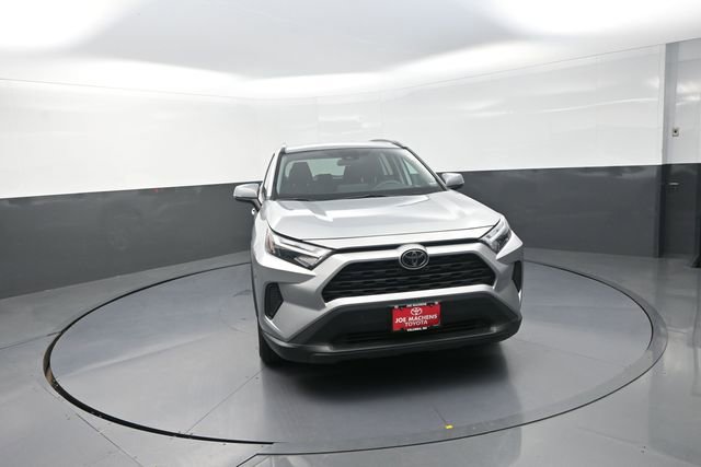 Used 2024 Toyota RAV4 XLE FWD image 29