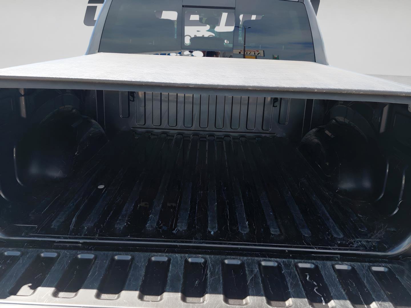 Used 2020 RAM 1500 Laramie AWD/4WD image 20