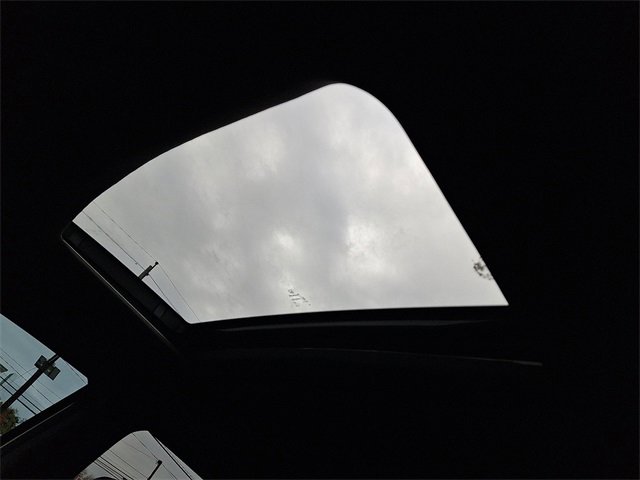 Certified 2025 Honda Ridgeline Black Edition image 14