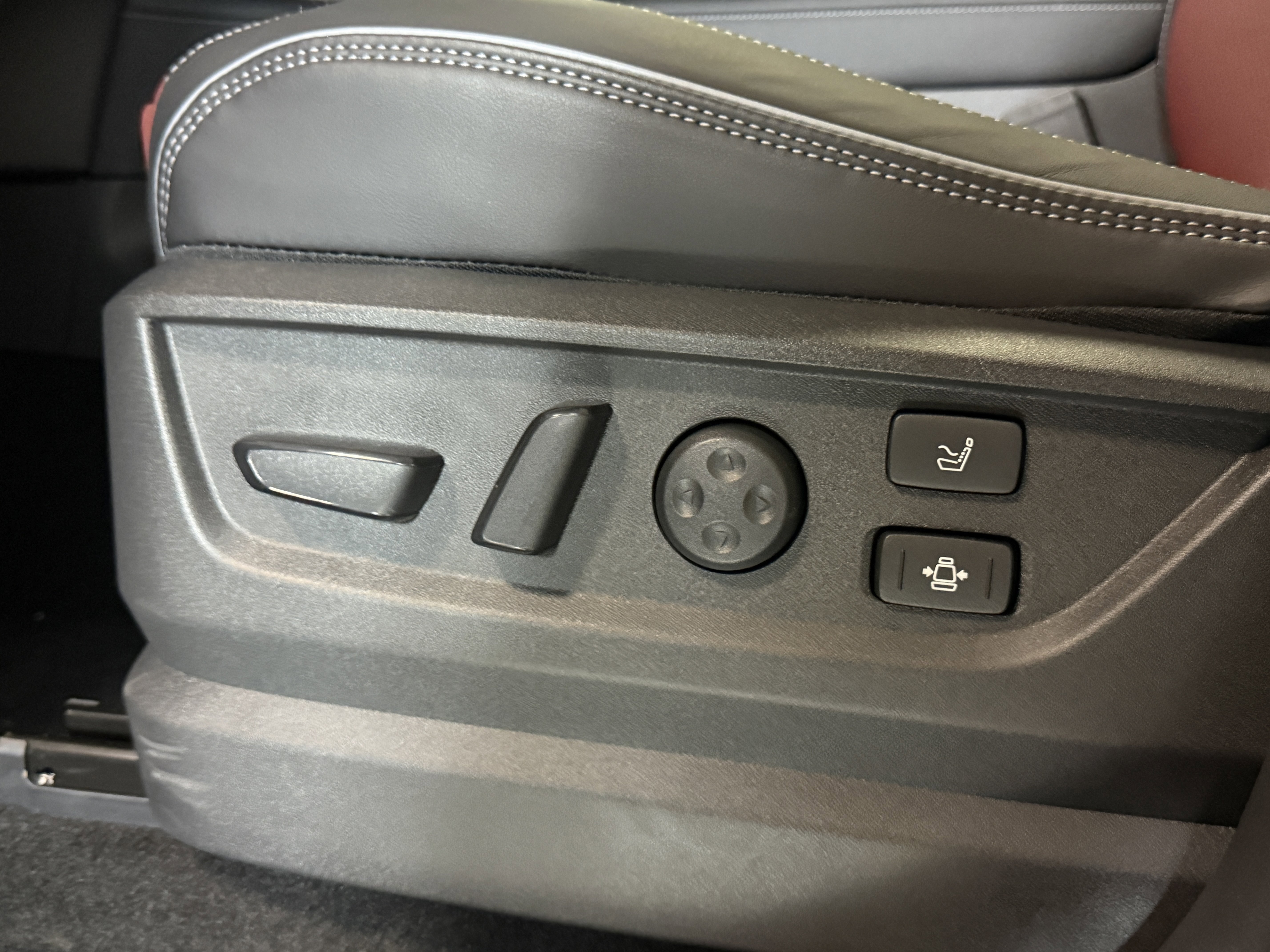 New 2026 INFINITI QX80 Autograph image 27