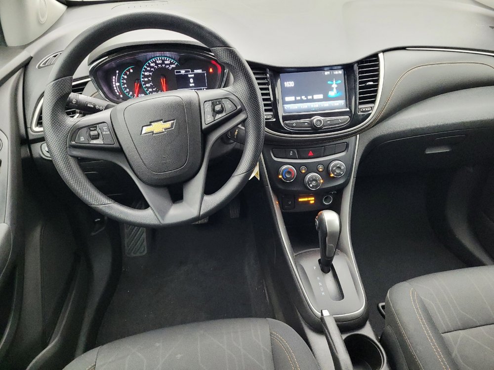 Used 2017 Chevrolet Trax LT image 22