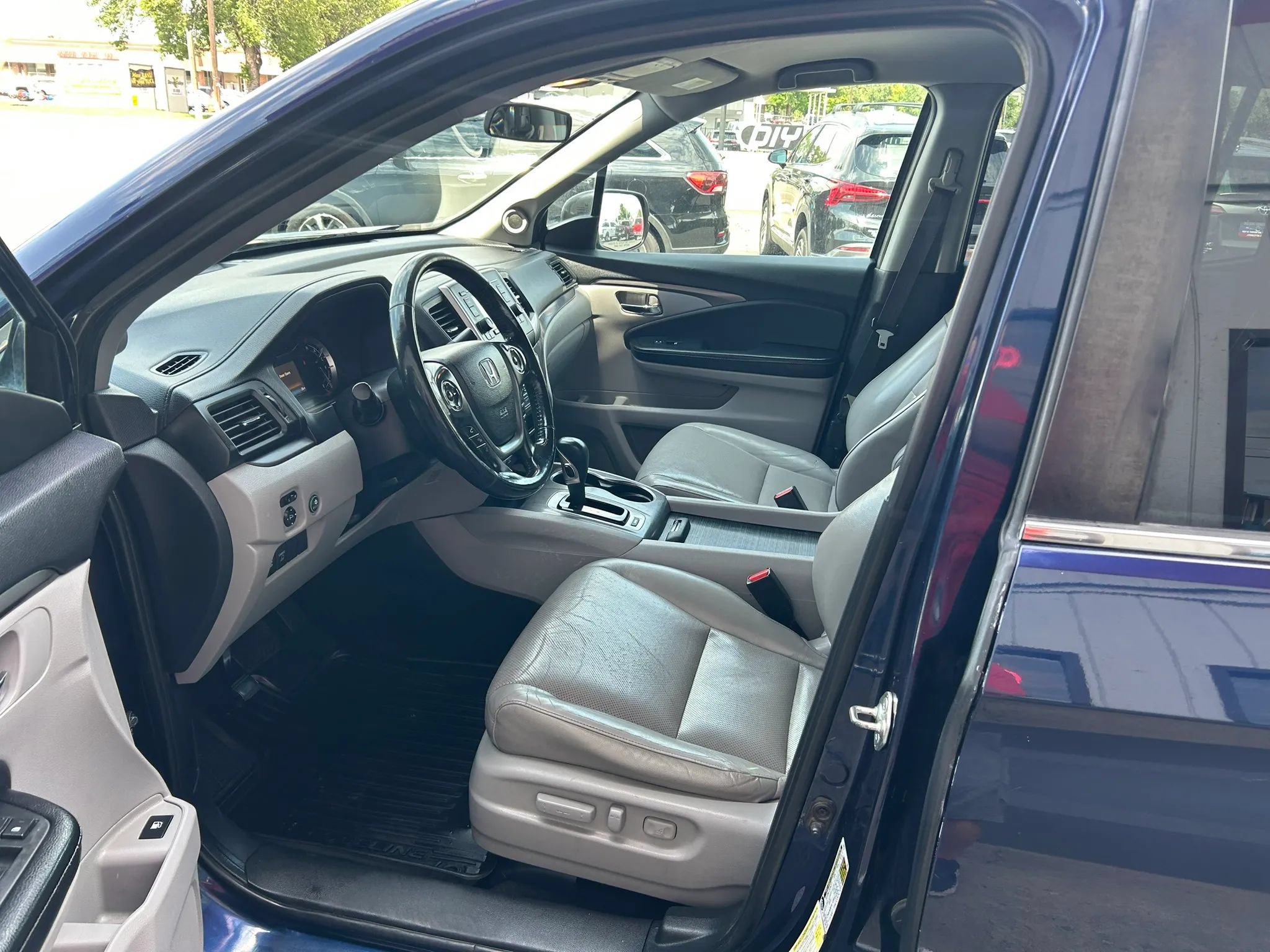 Used 2018 Honda Ridgeline RTL image 3