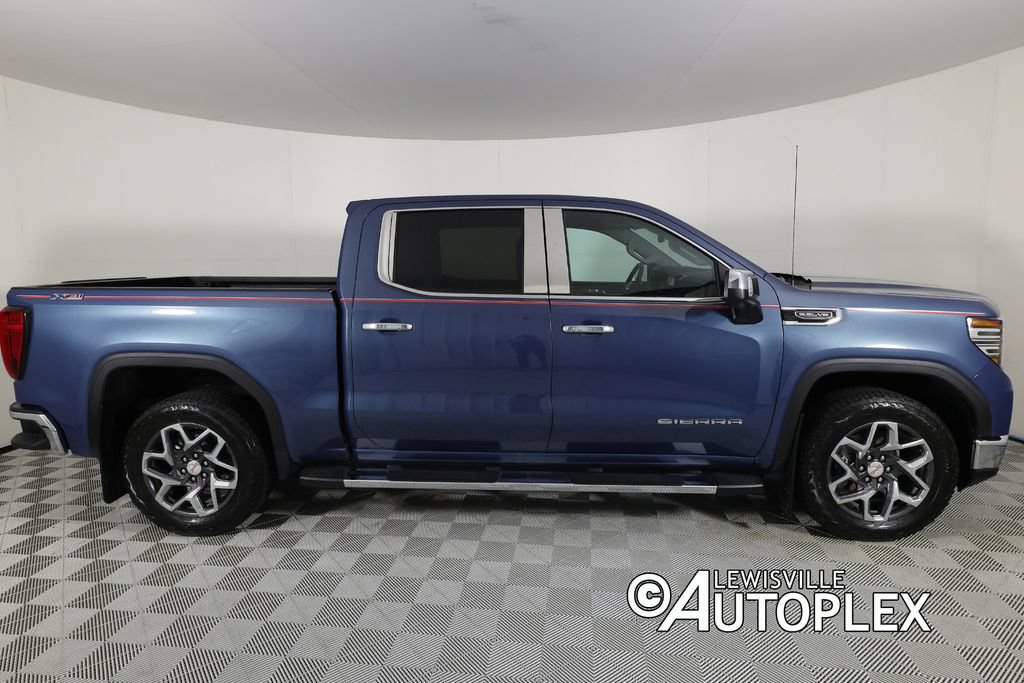 Used 2024 GMC Sierra 1500 SLT w/ SLT Premium Package AWD/4WD image 4