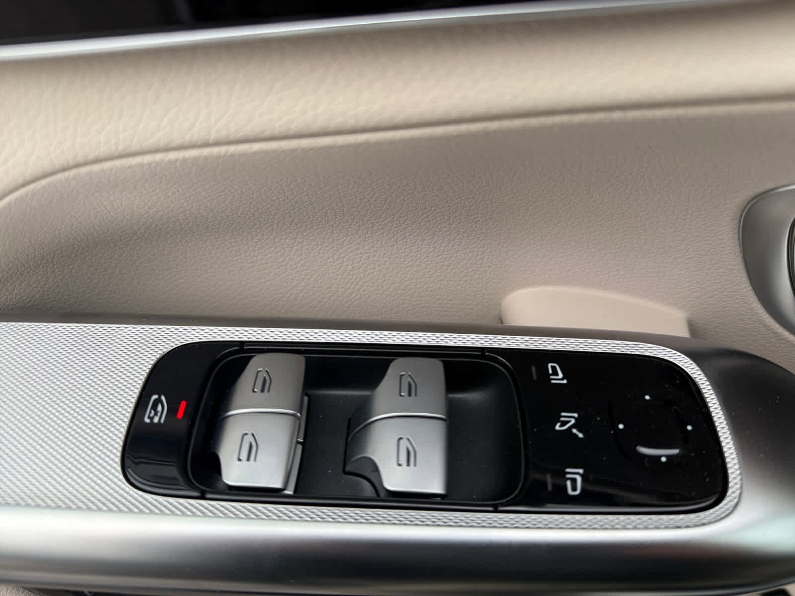 New 2026 Mercedes-Benz GLC 300 GLC 300 image 23