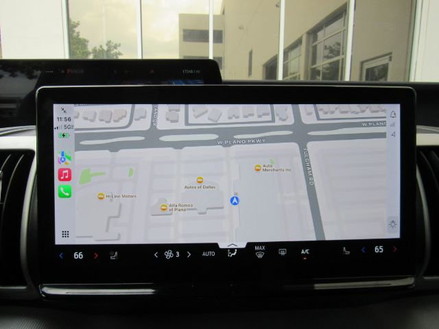 Used 2025 Ford Expedition Active image 12