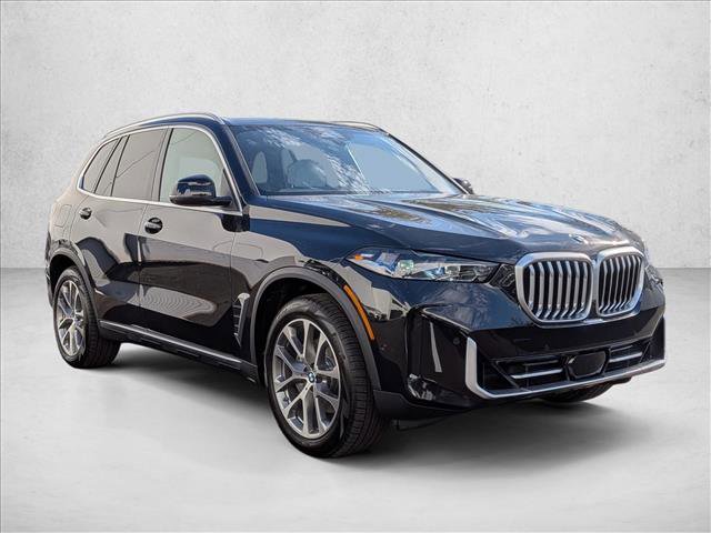 Used 2026 BMW X5 xDrive40i w/ Climate Comfort Package image 7