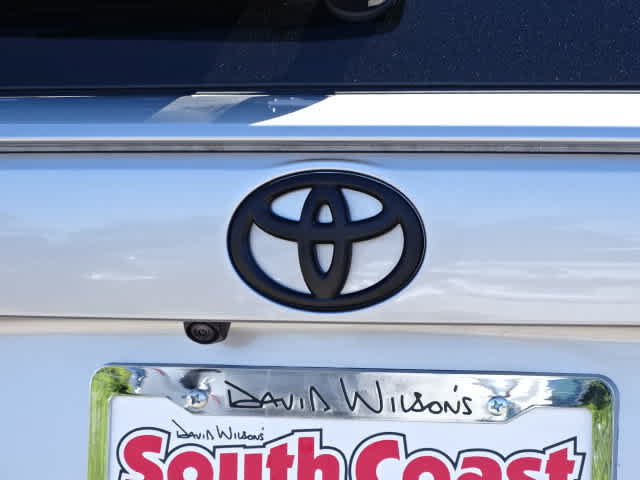 Certified 2025 Toyota RAV4 LE FWD image 8