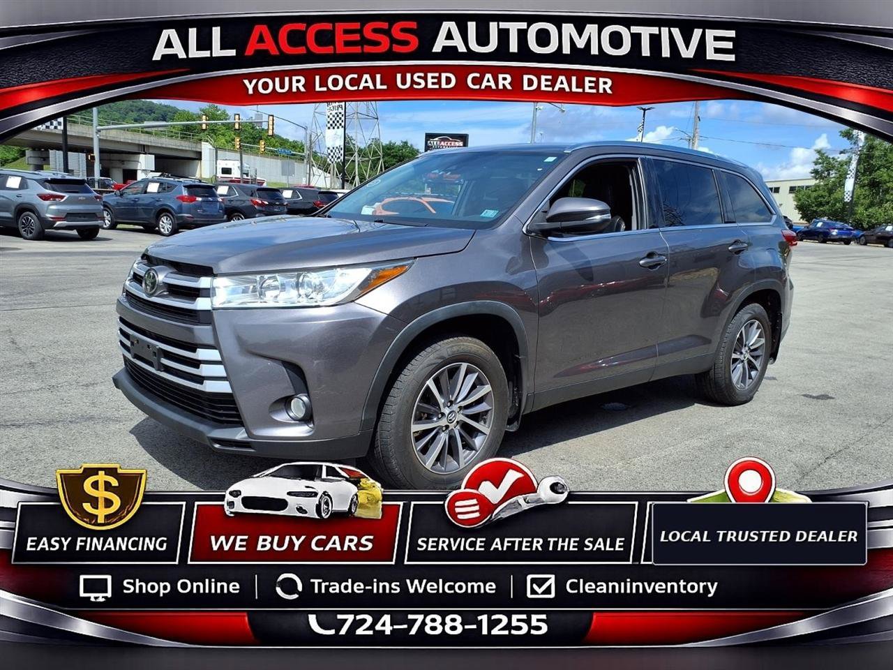 Used 2019 Toyota Highlander XLE AWD/4WD image 3