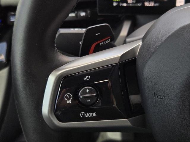 Used 2025 BMW 530i xDrive w/ M Sport Package AWD/4WD image 28