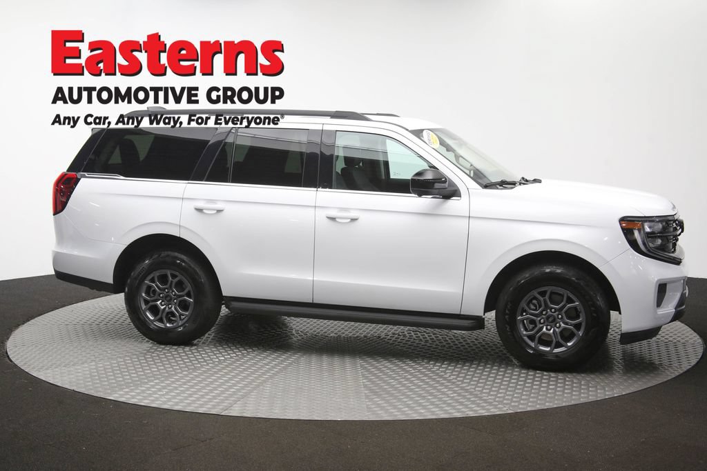 Used 2025 Ford Expedition Active AWD/4WD image 46