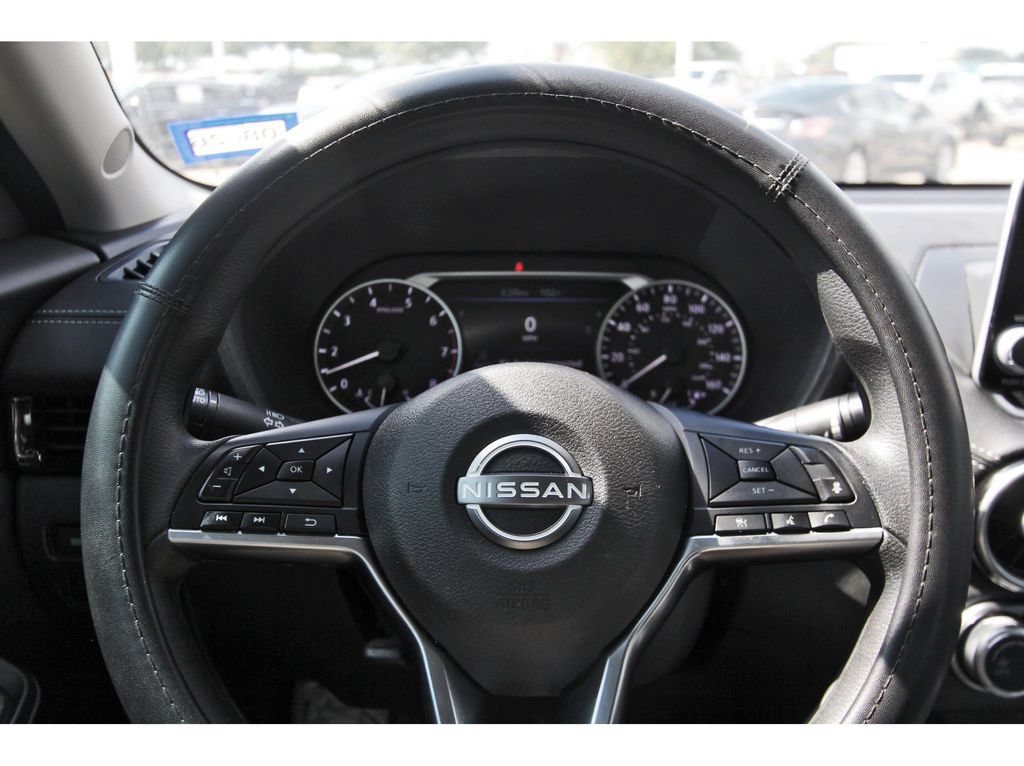 Used 2024 Nissan Sentra SV FWD image 8