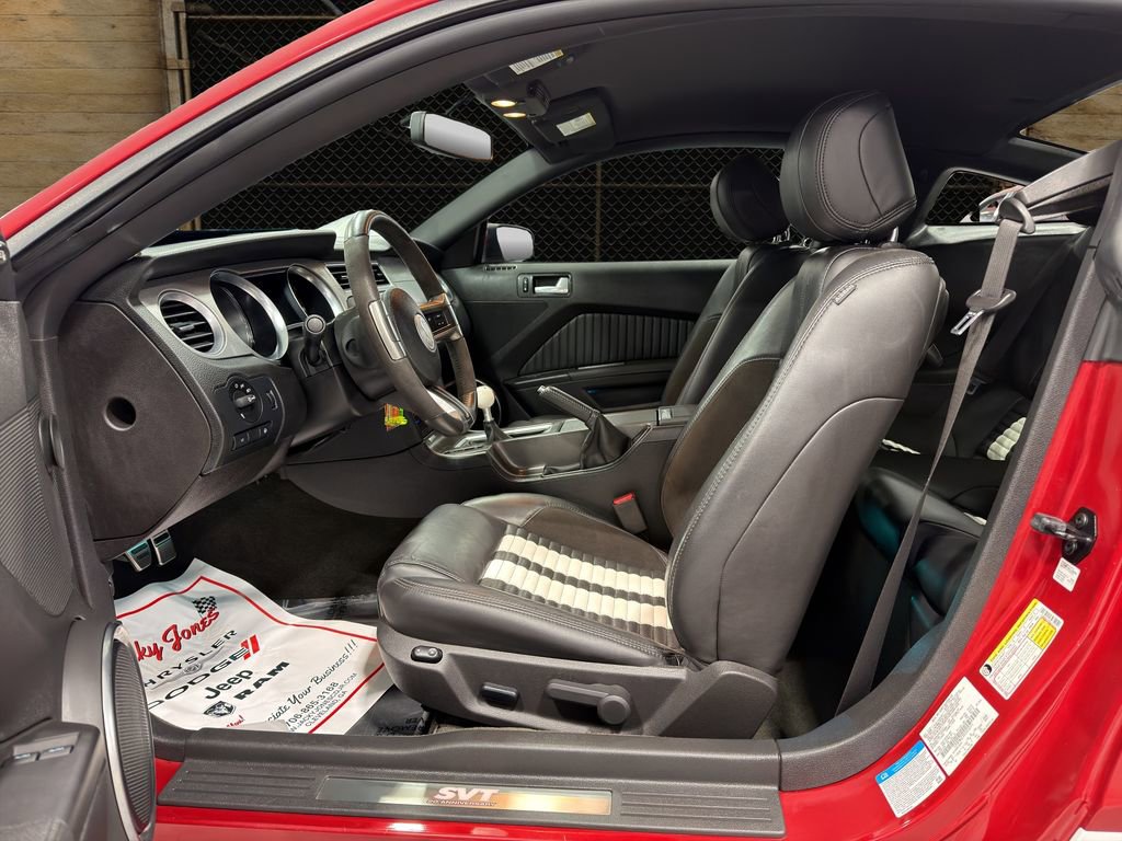 Used 2013 Ford Mustang Shelby GT500 w/ Electronics Pkg image 3