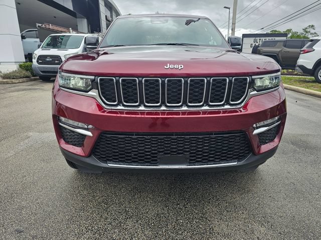 Used 2025 Jeep Grand Cherokee Limited w/ Trailer Tow Package AWD/4WD image 8