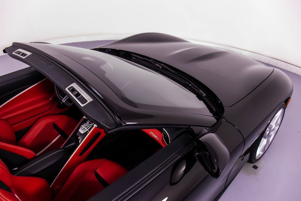 Certified 2024 Ferrari Roma Spider image 18