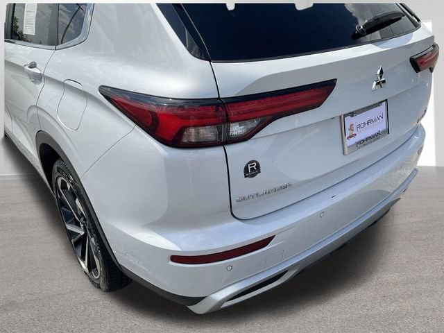 Used 2024 Mitsubishi Outlander SE AWD/4WD image 27