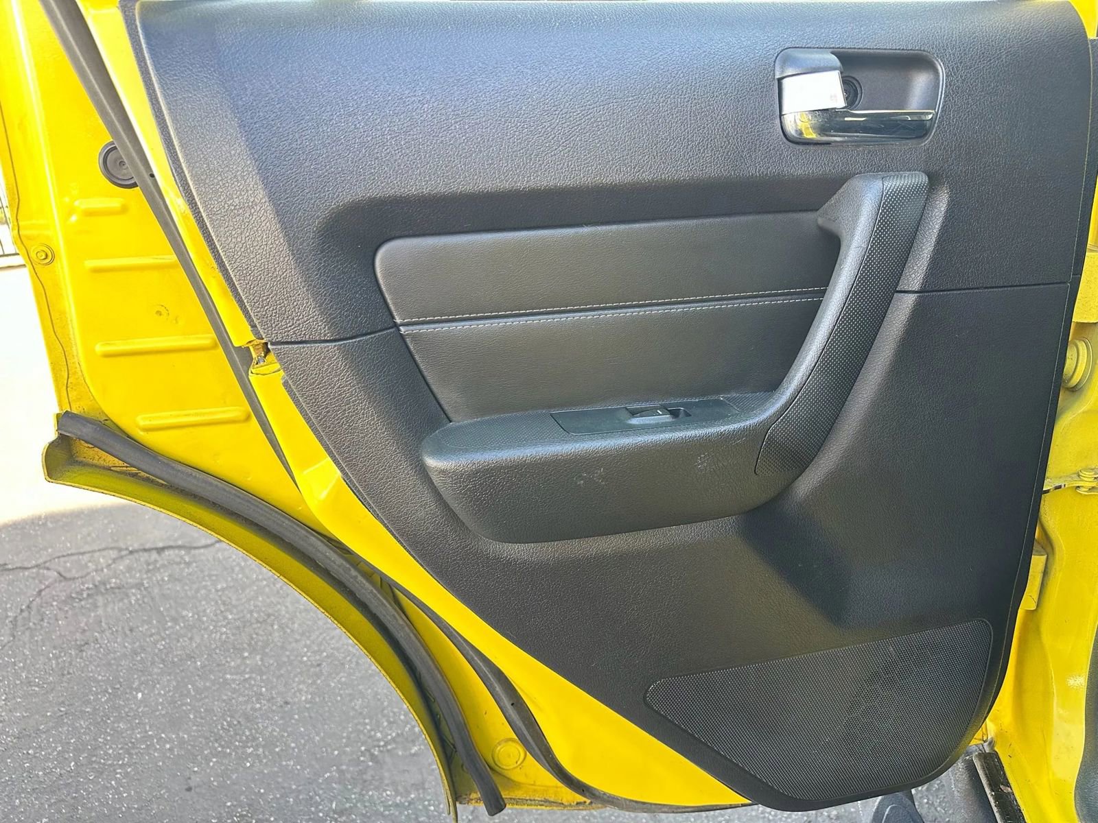 Used 2007 HUMMER H3 Luxury image 31