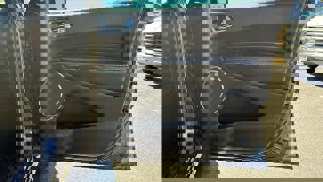 Used 2018 Dodge Durango SRT w/ SRT Interior Appearance Group image 34