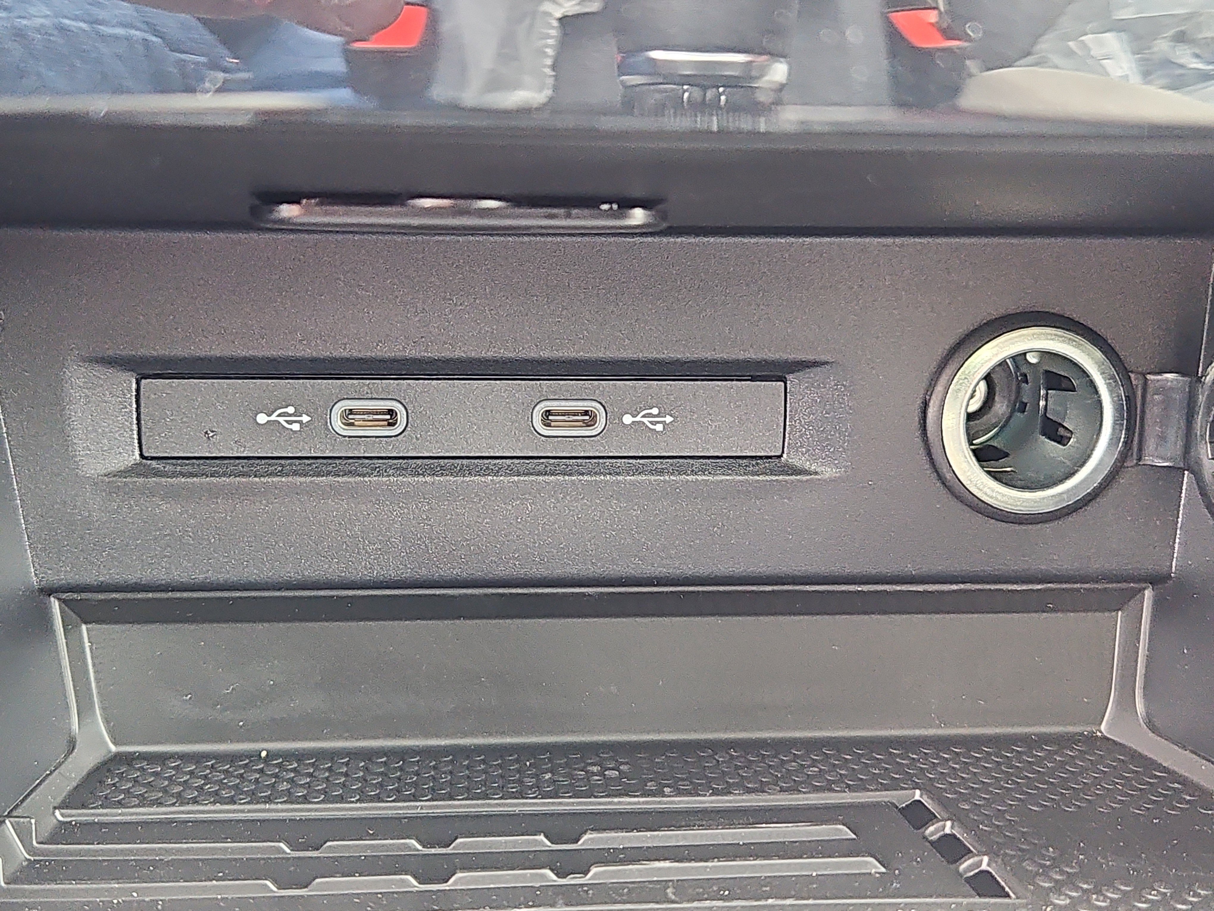 New 2026 Volkswagen Taos SE AWD/4WD image 12