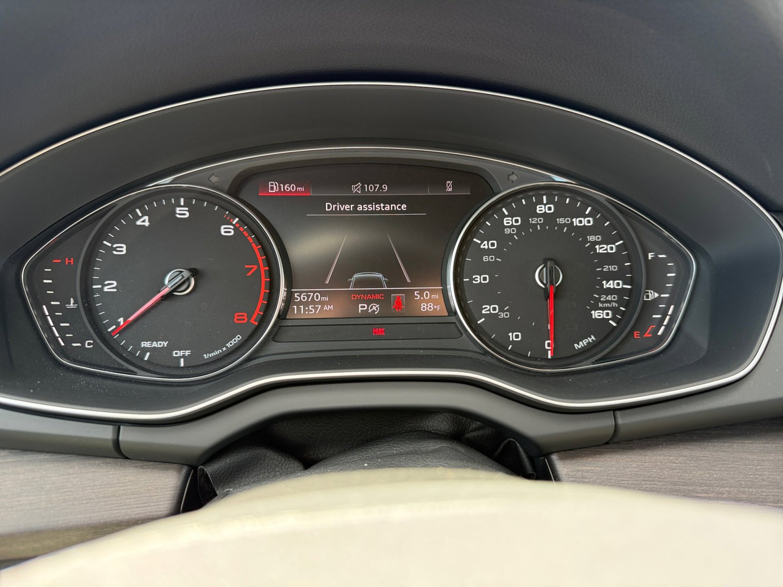 Used 2024 Audi Q5 2.0T Premium w/ Convenience Package image 11