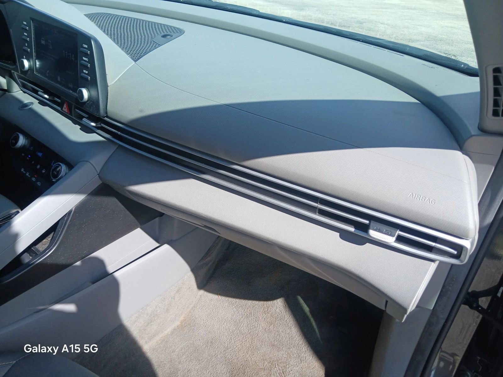 Used 2023 Hyundai Elantra SEL image 18