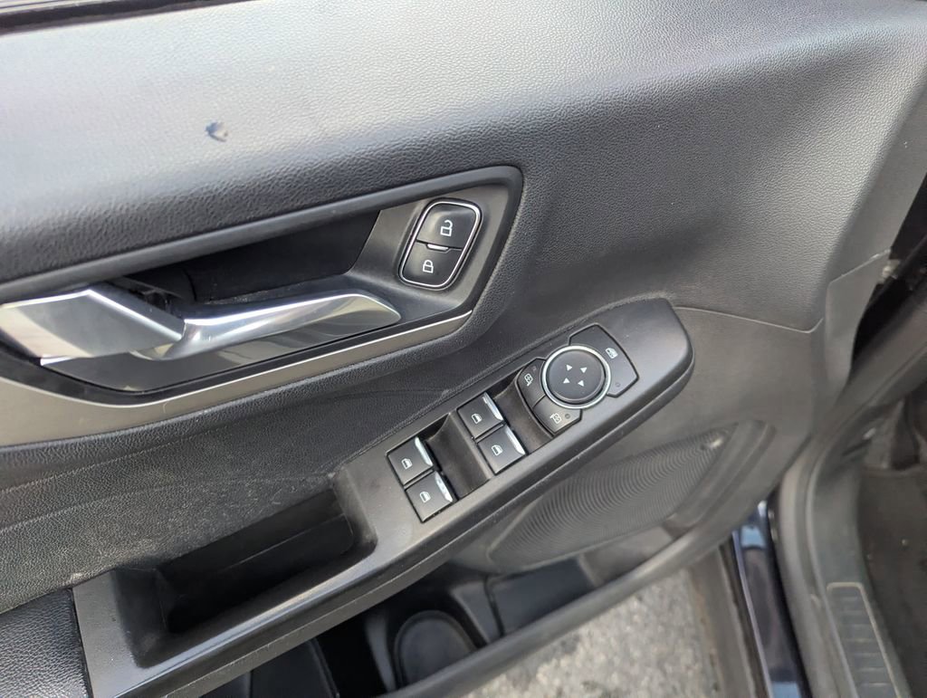 Used 2021 Ford Escape SE AWD/4WD image 27