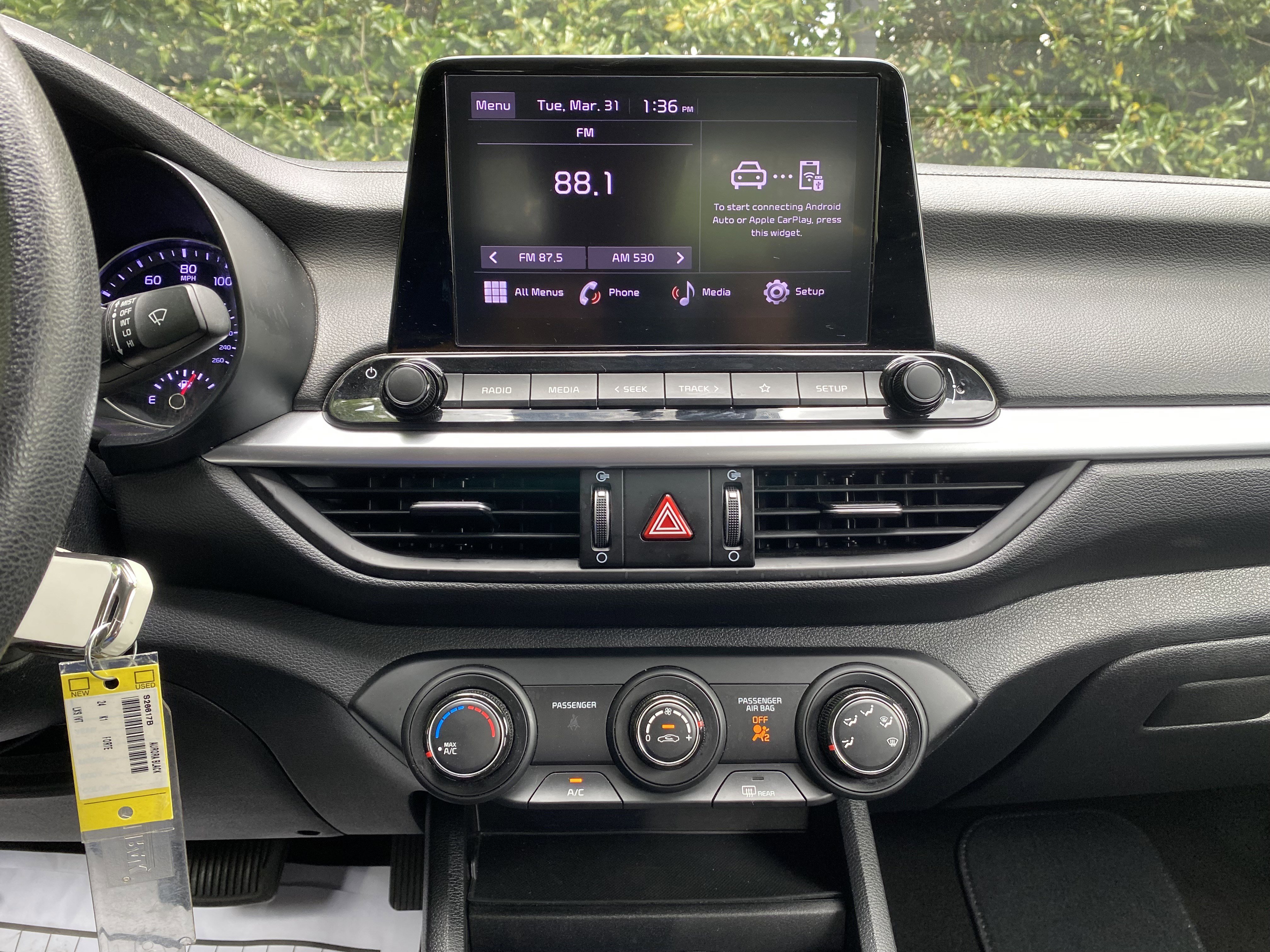 Used 2024 Kia Forte LXS image 23