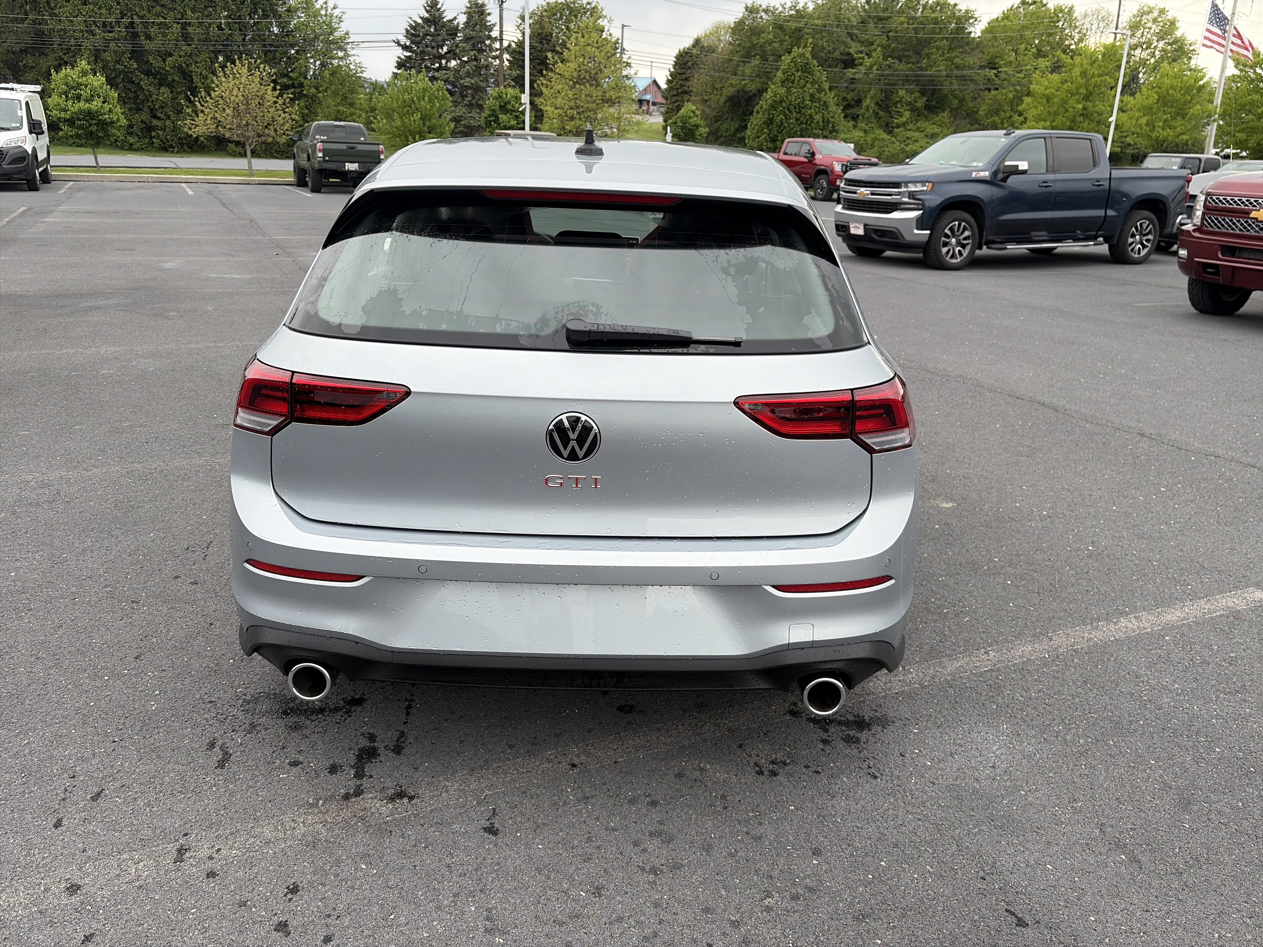New 2026 Volkswagen GTI SE FWD image 5
