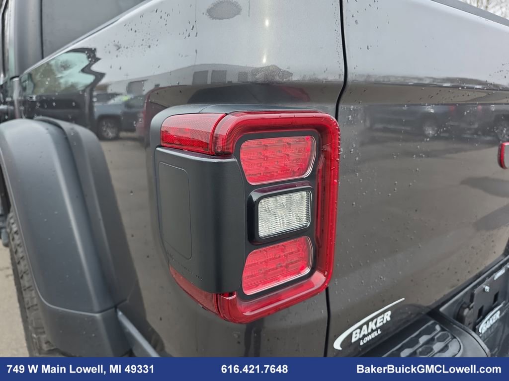 Used 2024 Jeep Gladiator Rubicon w/ Convenience Group image 32